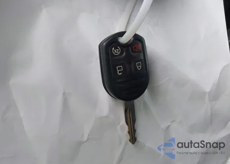 2011 Ford F-250 Lariat z USA, uszkodzony, nr VIN 1FT7W2BT1BEB64699